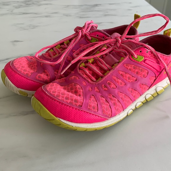 Merrel gently used ventilated summer sneaker - Picture 2 of 6